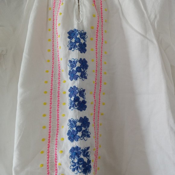 White embroidered shirt - Picture 2 of 4